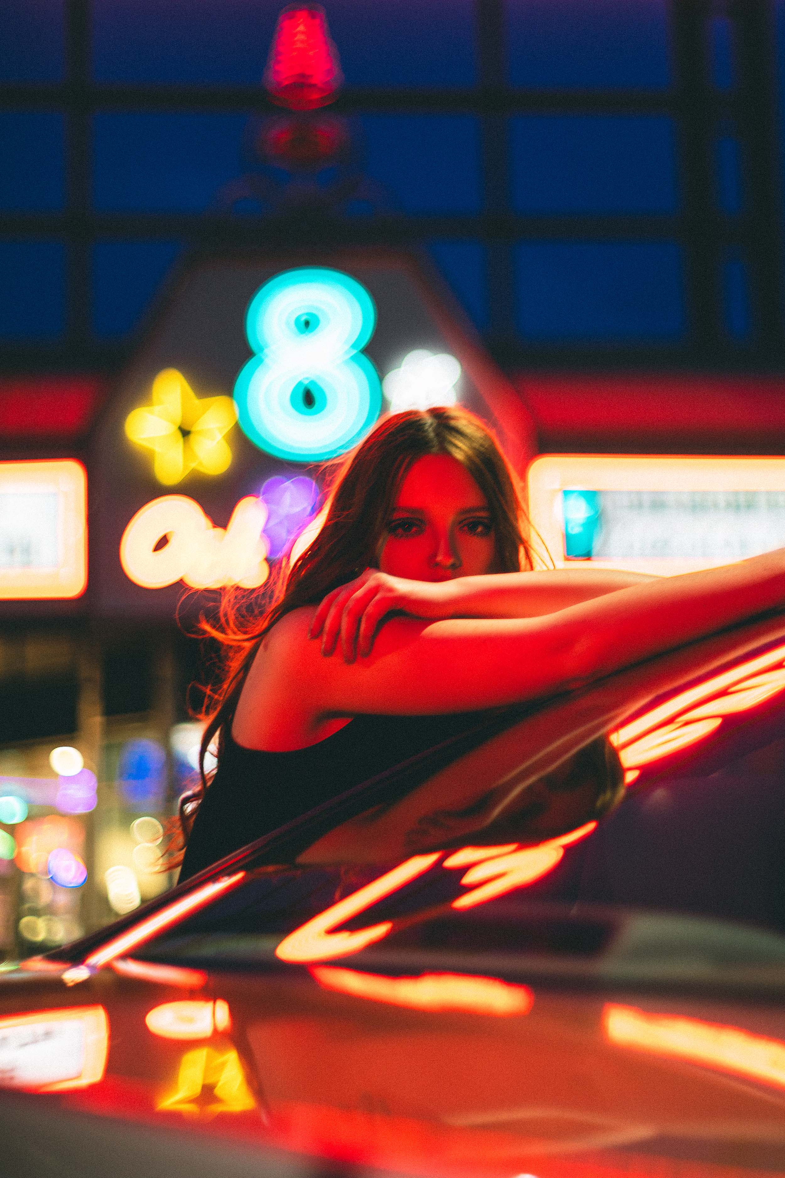 Cinematic Portraits with Vintage Flair by a Movie Theater — photograph 8 of 35